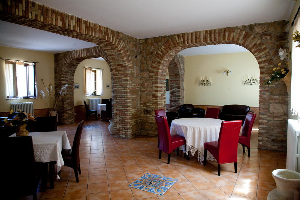Masseria Rocca Di Gonato カステルブオーノ エクステリア 写真